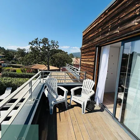 Avec Piscine Chauffee Toit-terrasse Et Clim Proche Pinarellu *